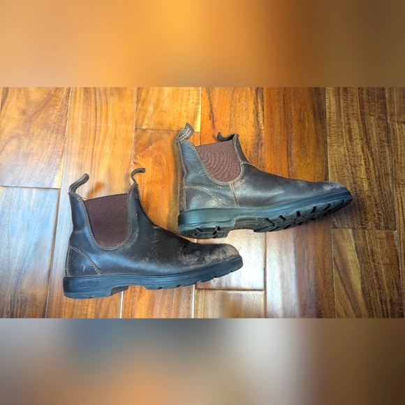 Brown Blundstone Boots - Picture 4 of 6